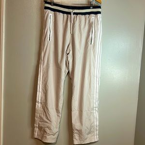 Adidas NWTMen’s detachable joggers size XL
